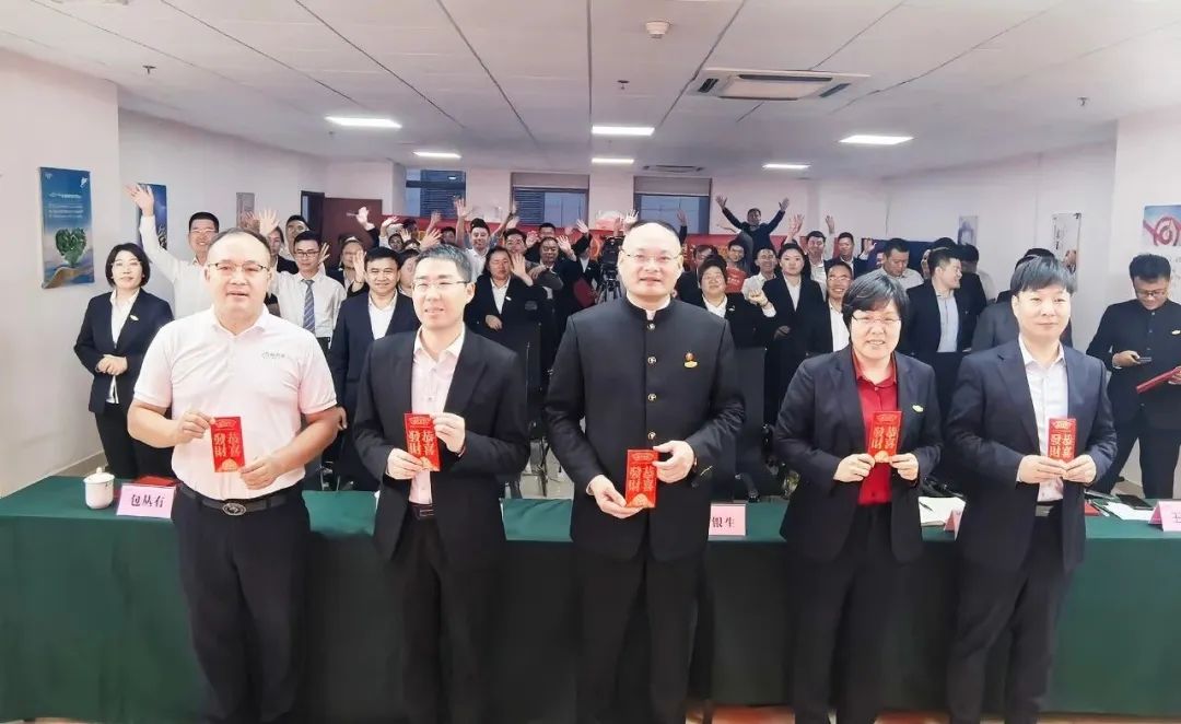 ��������רעΪ����·���ϵ�����ƽ̨